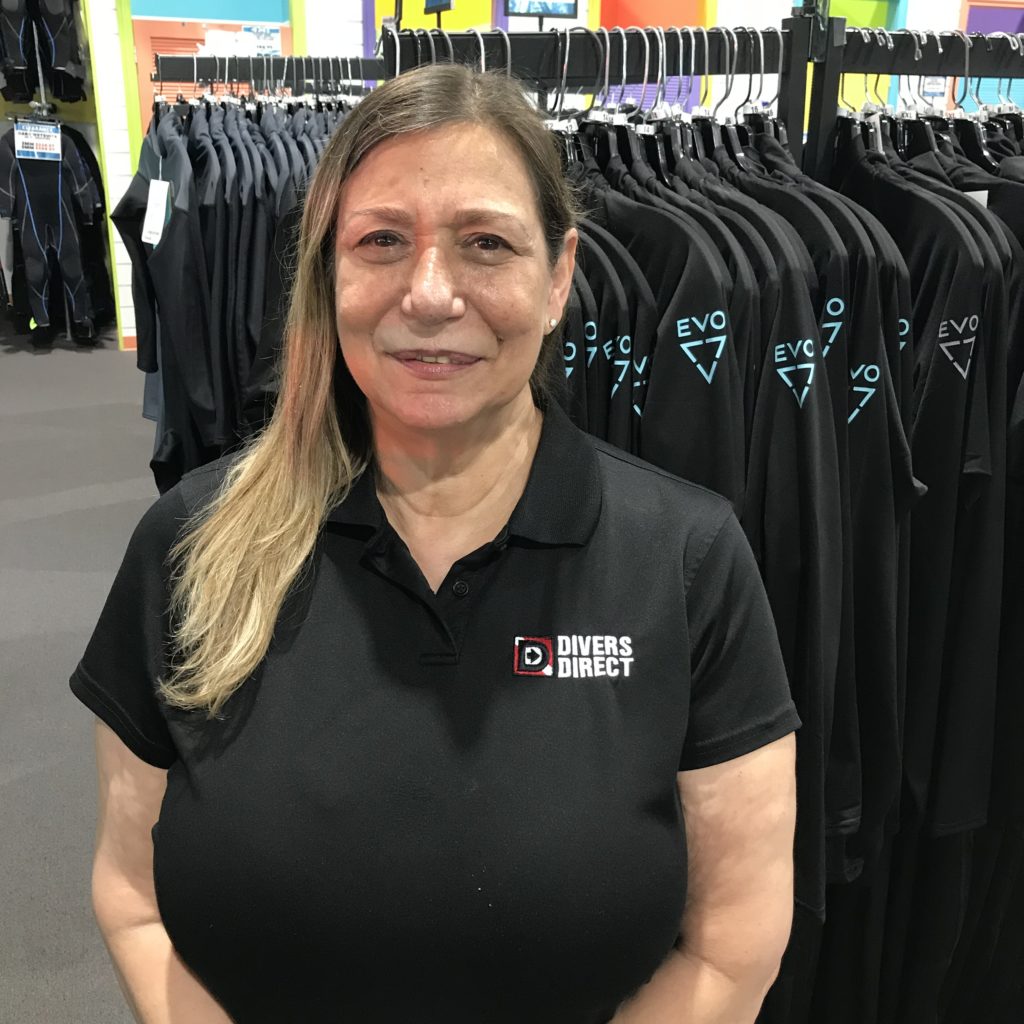 Divers Direct expert Cindy